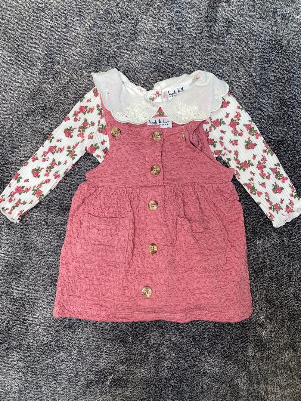 Nicole Miller Baby 2 Piece Jumper & Onesie Set 6–9 Months Like New